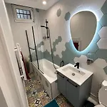 Loft A 2 Pas Des Champs Elysees Et De La Defense! Apartman