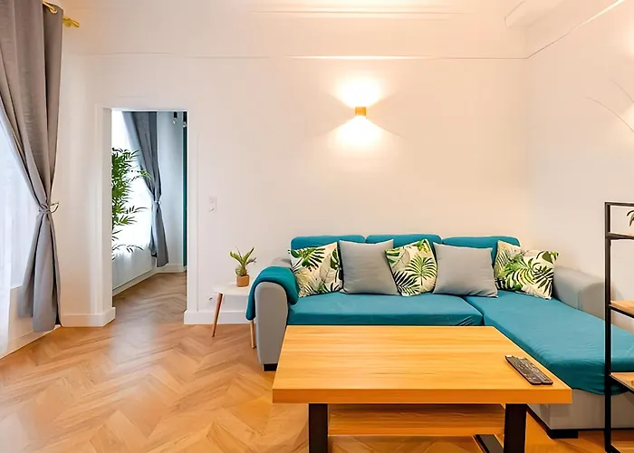 Apartment Loft A 2 Pas Des Champs Elysees Et De La Defense! Neuilly-sur-Seine