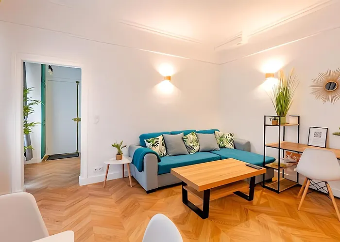 Apartment Loft A 2 Pas Des Champs Elysees Et De La Defense! *